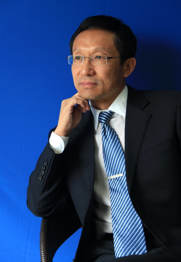 邹小广院长...jpg